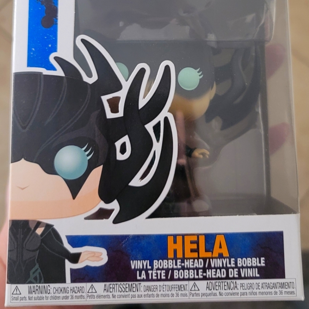 Hela pop funko